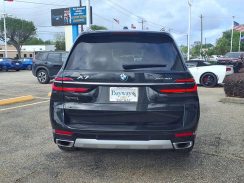 Used 2025 BMW X7 xDrive40i AWD/4WD image 23