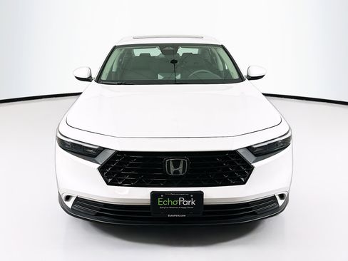 Used 2024 Honda Accord EX image 2