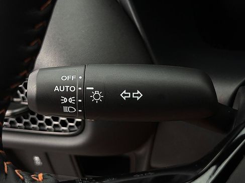 Used 2026 Honda HR-V Sport image 19