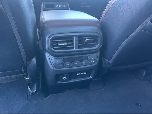 Used 2023 Honda Pilot Elite image 22