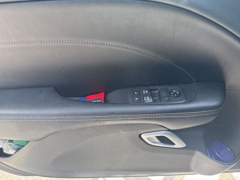 Used 2021 Dodge Challenger SXT w/ Plus Package image 14