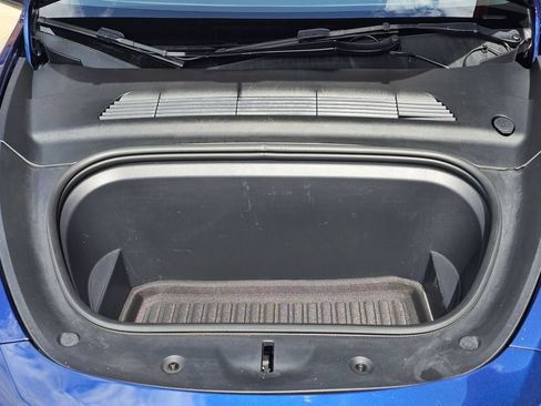 Used 2023 Tesla Model Y Performance AWD/4WD image 33