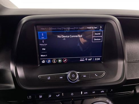 Used 2021 Chevrolet Camaro LT image 20