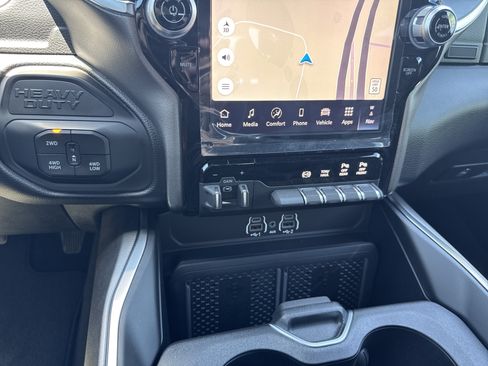 New 2026 RAM 3500 Big Horn AWD/4WD image 30