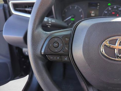 Used 2023 Toyota Corolla LE image 13