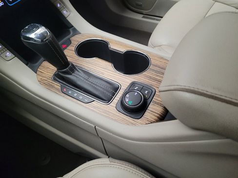 Used 2019 GMC Acadia Denali FWD image 26