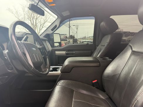 Used 2016 Ford F350 Lariat w/ Chrome Package image 10