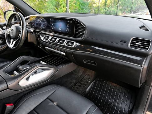 Used 2020 Mercedes-Benz GLS 450 4MATIC image 14