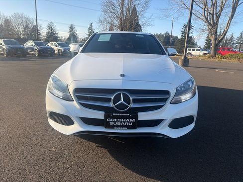 Used 2018 Mercedes-Benz C 300 4MATIC Sedan image 2