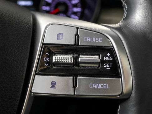 Used 2022 Kia Telluride SX w/ SX Prestige Package image 32