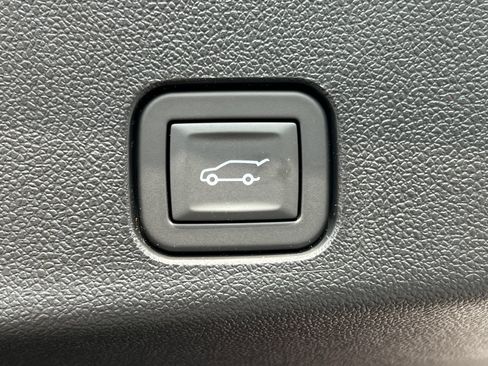 New 2027 GMC Acadia AT4 w/ Luxury Package AWD/4WD image 39