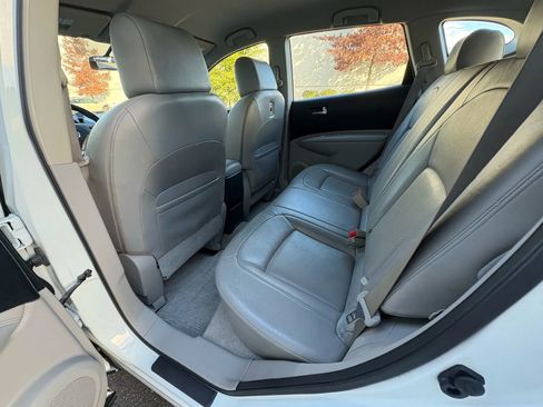 Used 2012 Nissan Rogue S image 20