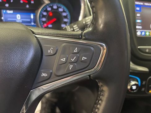 Used 2020 Chevrolet Equinox LT w/ Sport Edition image 29