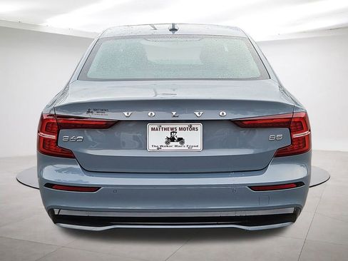 Used 2024 Volvo S60 B5 Core image 6