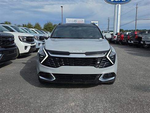 Used 2023 Kia Sportage SX image 10