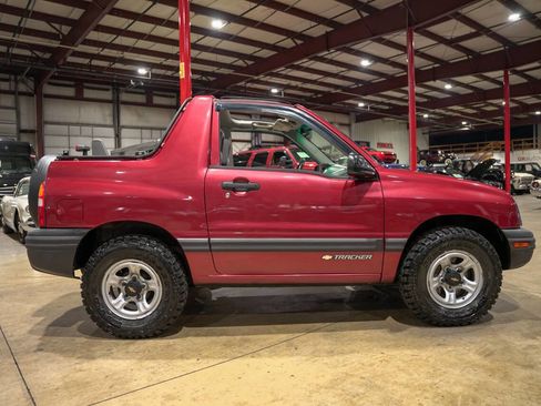Used 1999 Chevrolet Tracker 2WD Convertible w/ Preferred Equipment Group 2 image 26