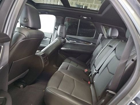 Used 2023 Cadillac XT5 Premium Luxury w/ Technology Package AWD/4WD image 10