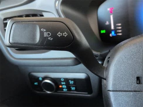 Used 2024 Ford Escape ST-Line image 25