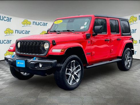 Used 2024 Jeep Wrangler Sport S w/ Convenience Group AWD/4WD image 3