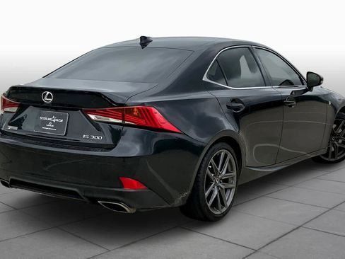 Used 2020 Lexus IS 300 F Sport w/ F Sport Package RWD image 13