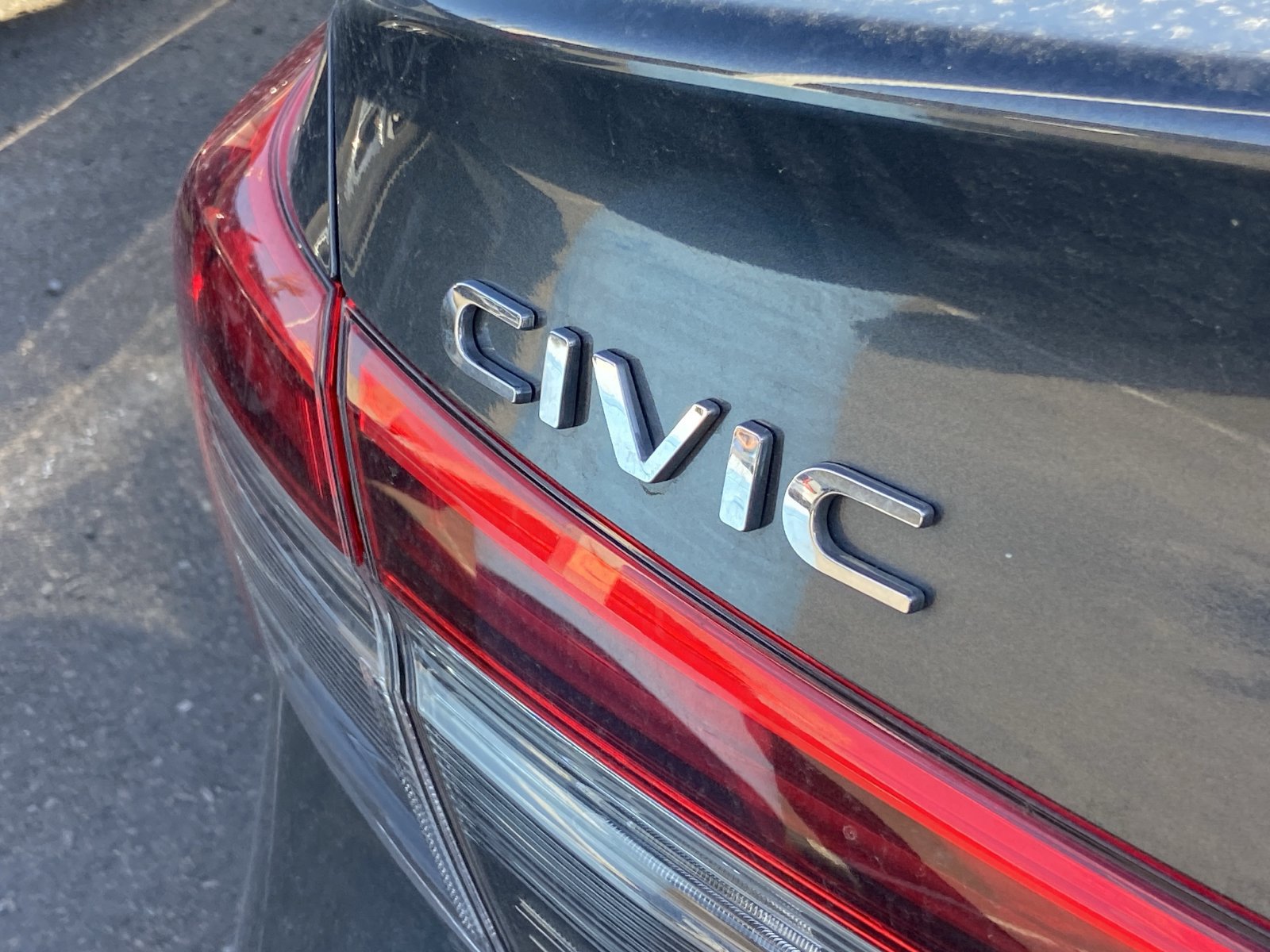 Used 2024 Honda Civic LX image 5
