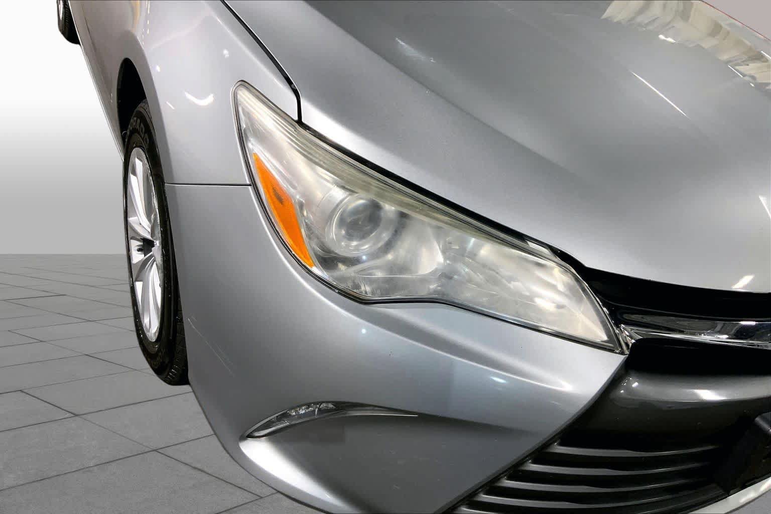 Used 2017 Toyota Camry LE FWD image 27
