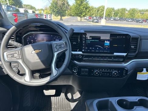 New 2025 Chevrolet Silverado 1500 LT image 5