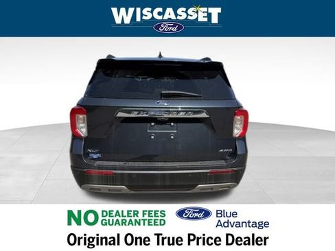 Certified 2022 Ford Explorer XLT w/ Equipment Group 202A image 31