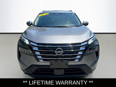 Certified 2024 Nissan Rogue SV w/ SV Premium Package AWD/4WD image 2