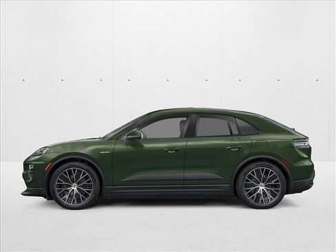 New 2026 Porsche Macan Electric RWD image 3