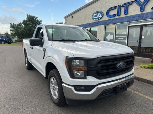 Used 2023 Ford F150 XL RWD image 2