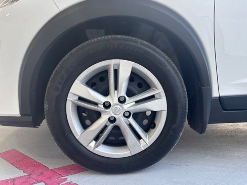 Used 2025 Nissan Kicks Play S FWD image 12