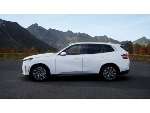 New 2026 BMW X3 xDrive30 image 4