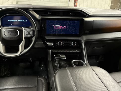 Used 2023 GMC Sierra 1500 Denali w/ Technology Package image 21