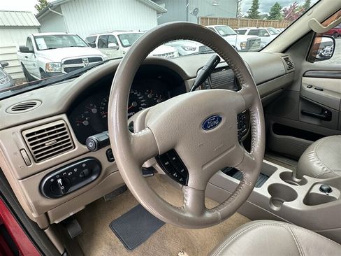 Used 2004 Ford Explorer Eddie Bauer AWD/4WD image 7
