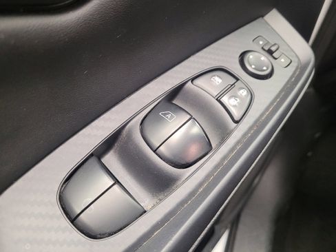 Used 2024 Nissan Sentra S image 27