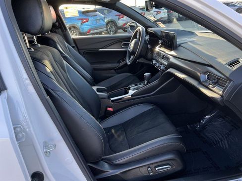 Used 2025 Acura Integra A-Spec image 28