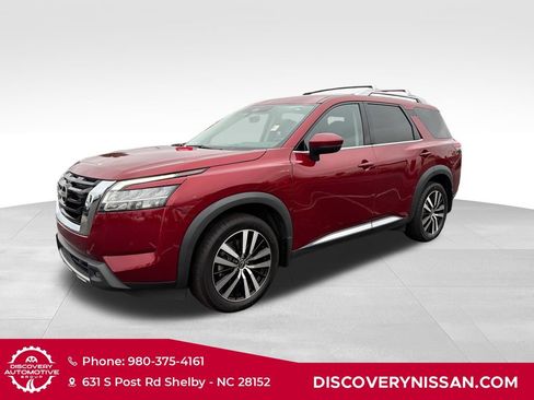Certified 2023 Nissan Pathfinder Platinum AWD/4WD image 1