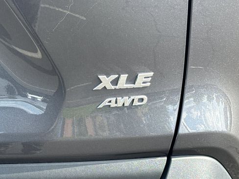 Used 2024 Toyota RAV4 XLE AWD/4WD image 36