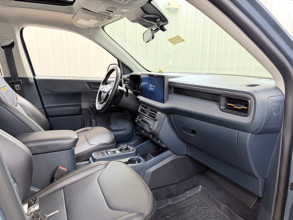 Used 2026 Ford Maverick Tremor AWD/4WD image 30