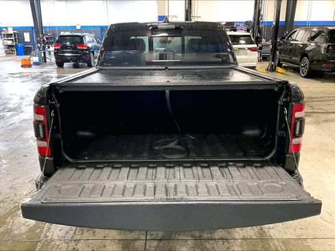 Used 2024 RAM 1500 Limited image 31