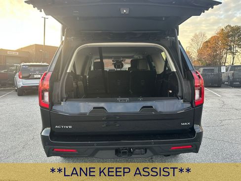 Certified 2025 Ford Expedition Max Active image 20