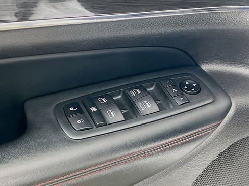 Used 2020 Jeep Grand Cherokee Trailhawk w/ Trailhawk Luxury Group image 9