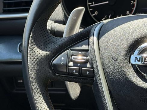 Used 2022 Nissan Maxima SR w/ Sport Mat Group FWD image 22