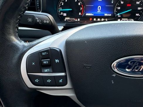 Used 2021 Ford Explorer XLT w/ Equipment Group 202A RWD image 20