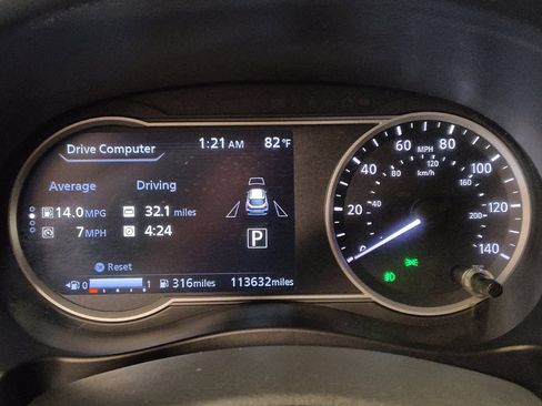 Used 2019 Nissan Kicks SR w/ SR Premium Package FWD image 23