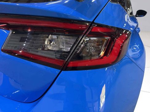 Used 2023 Honda Civic Type R image 15