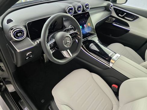 New 2026 Mercedes-Benz GLC 300 image 7