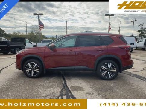 Used 2024 Nissan Rogue SL image 5