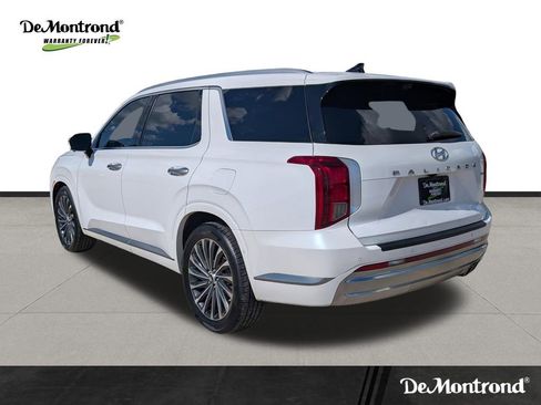 Used 2024 Hyundai Palisade Calligraphy image 7